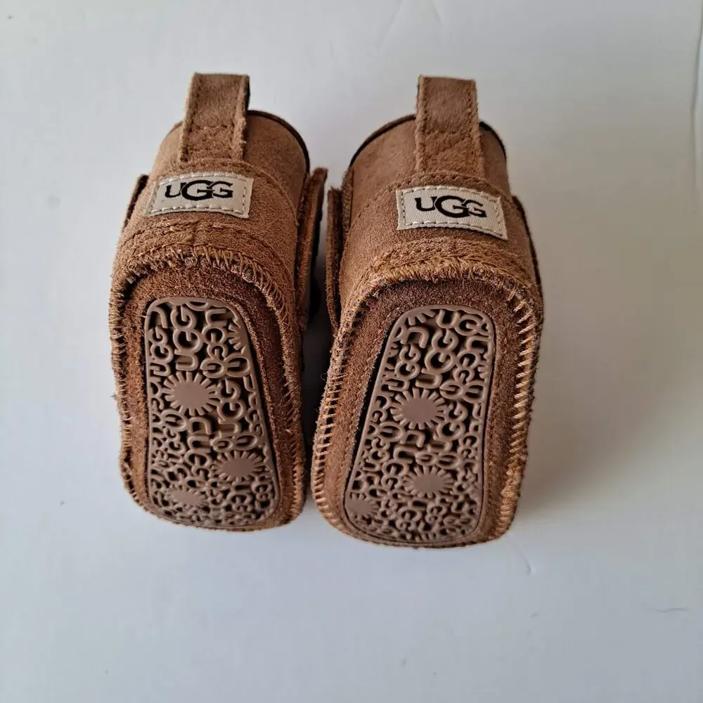 NWB UGG Baby Neumel Suede Wool Lined Ankle Boots Chestnut Kids Infant Size 0/1